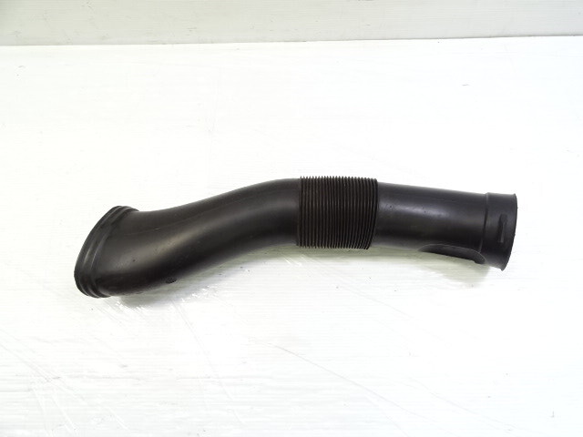 04 Mercedes R230 SL500 duct, air intake tube, left, 1130941782