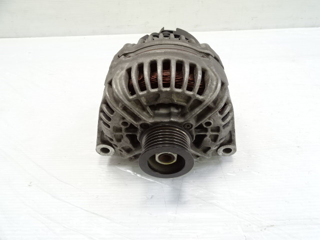 04 Mercedes R230 SL500 alternator, BOSCH, 0121541302