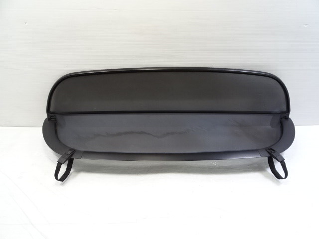 04 Mercedes R230 SL500 wind deflector OEM