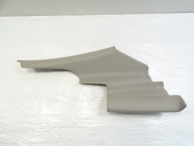 04 Mercedes R230 SL500 trim, interior, C-pillar, left, 2307901145, alpaca gray