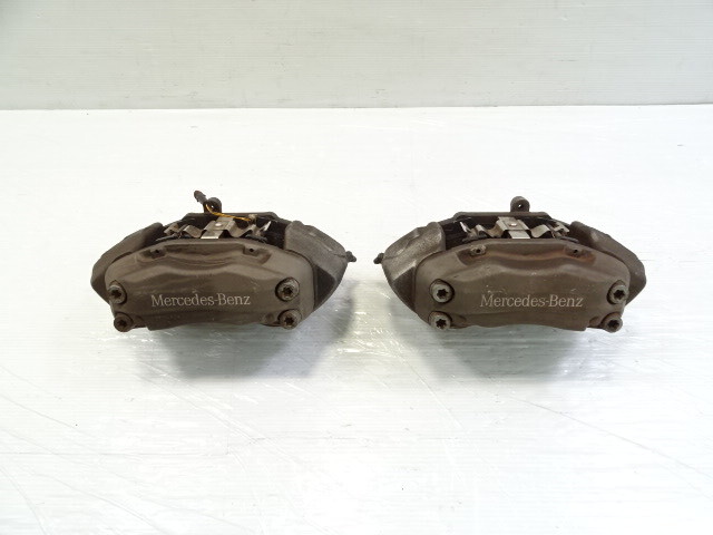 04 Mercedes R230 SL500 brake calipers, front