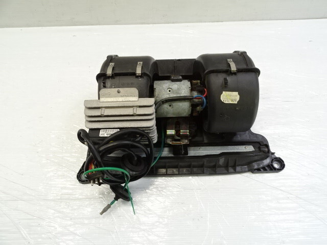 96 Mercedes R129 SL500 blower motor w/ resistor 1298300108