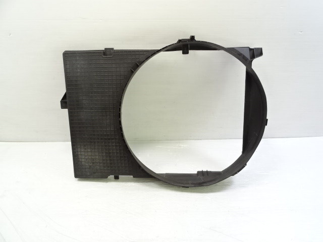 96 Mercedes R129 SL500 cooling fan shroud 1295000155