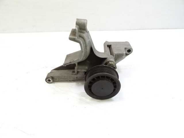 96 Mercedes R129 SL500 pulley w/bracket 1192370341