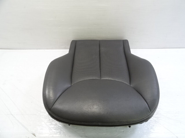 04 Mercedes R230 SL500 seat cushion, bottom, right, gray