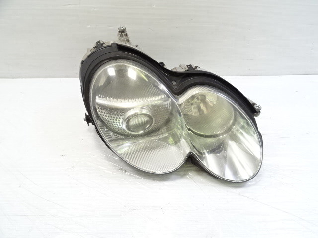 04 Mercedes R230 SL500 lamp, headlight, right 2308207661 head light lamp xenon