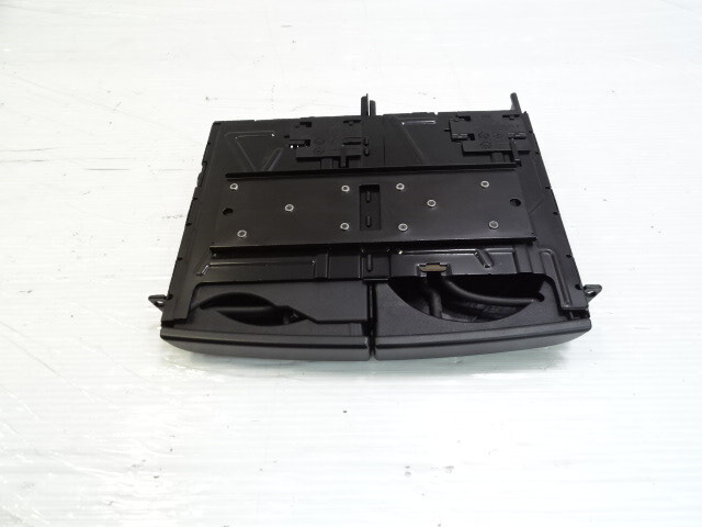 03 Mercedes R230 SL500 cup holder, 2306800250