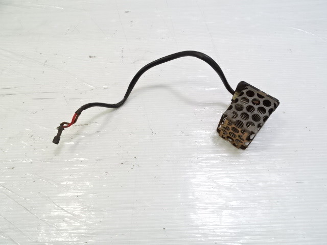 83 Mercedes R107 380SL blower motor regulator resistor, 7 pin
