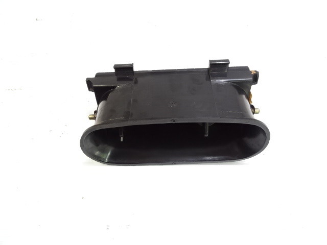 83 Mercedes R107 380SL ac vent hvac heater box upper center
