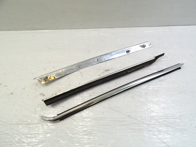 83 Mercedes R107 380SL trim set, exterior, windshield side pillar, left, chrome LH