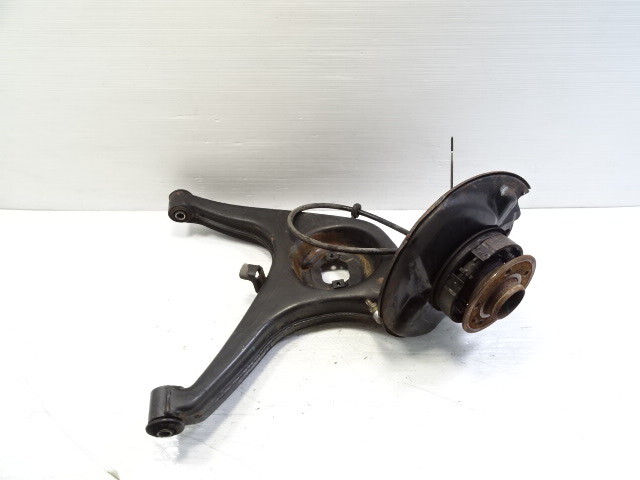 83 Mercedes R107 380SL trailing arm, hub, left rear control 1263570005