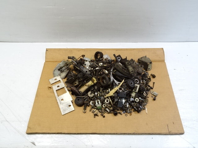 83 Mercedes R107 380SL nuts, bolts and hardware