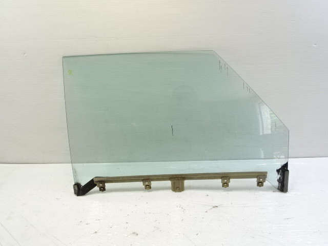 83 Mercedes R107 380SL glass, door window, right