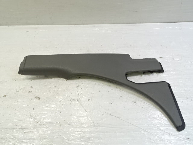 04 Mercedes R230 SL500 cover, right flap trim, 2306901241, gray SL600 SL65