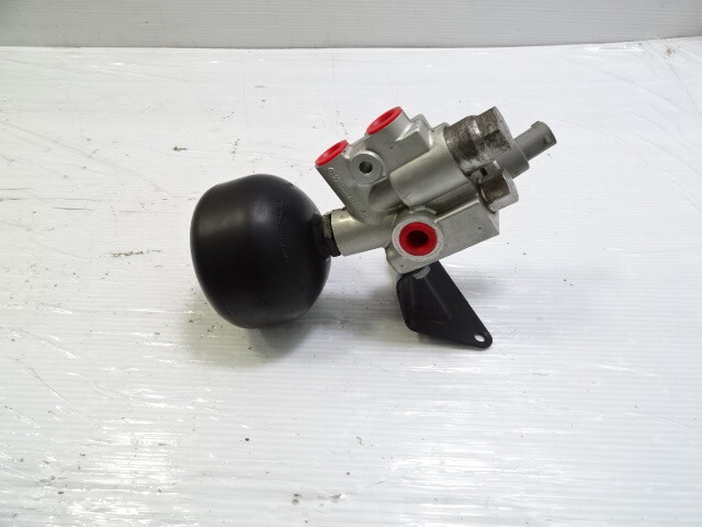 04 Mercedes R230 SL500 valve block, hydraulic pressure, ABC suspension 2203270231