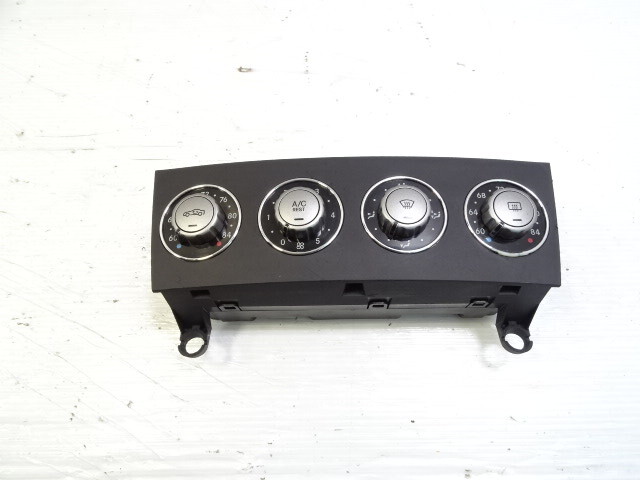 06 Mercedes R171 SLK280 switch, heater a/c climate control, 1718300885