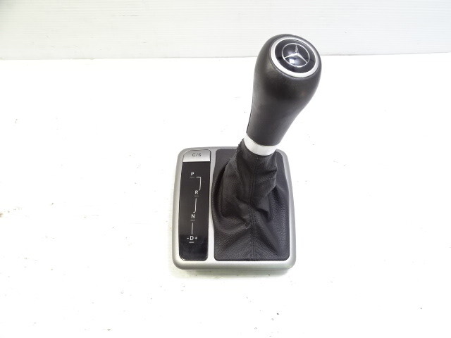 06 Mercedes R171 SLK280 gear shift knob, shifter, black w/wood, 1712672510