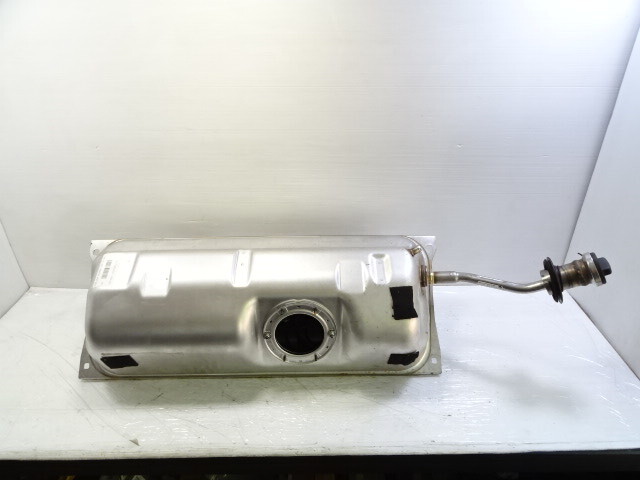 06 Mercedes R171 SLK280 gas fuel tank, 1714702001
