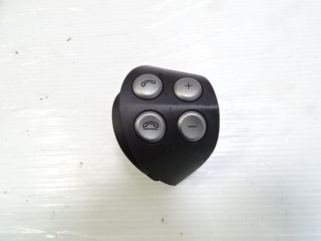 06 Mercedes R171 SLK280 switch, steering wheel, volume phone 1718206710