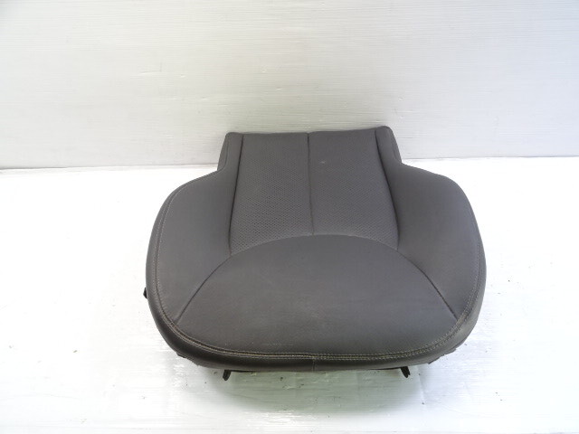 04 Mercedes R230 SL500 seat cushion, bottom, right, gray