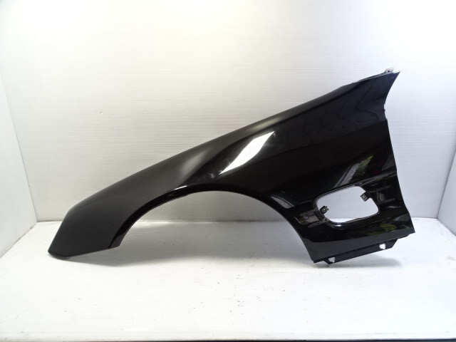 04 Mercedes R230 SL500 fender, left 03-08 SL500 SL600 SL65 SL55 AMG 2308800118