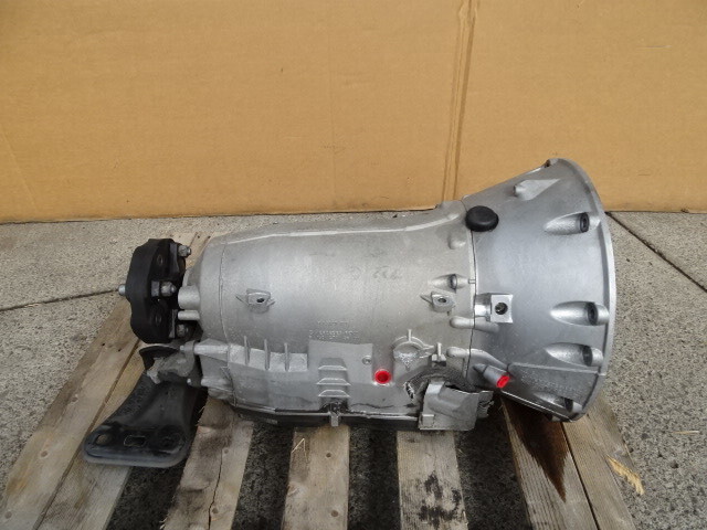 04 Mercedes R230 SL55 transmission, automatic 2302700100 722643 161,232 mi