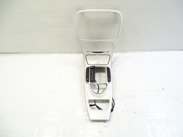 03 Mercedes R230 SL55 center console trim with ashtray, 2306805739 silver