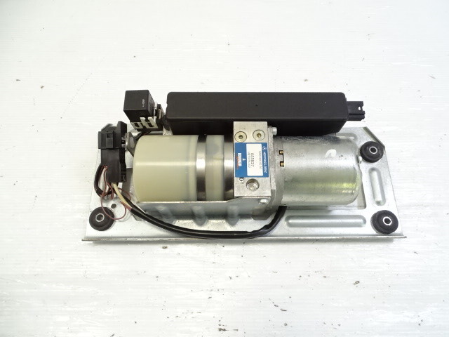 03 Mercedes R230 SL55 pump motor, for convertible hard top, 2308000030