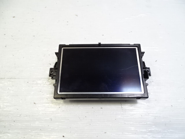 12 Mercedes W204 C63 monitor, info display screen 1729008500
