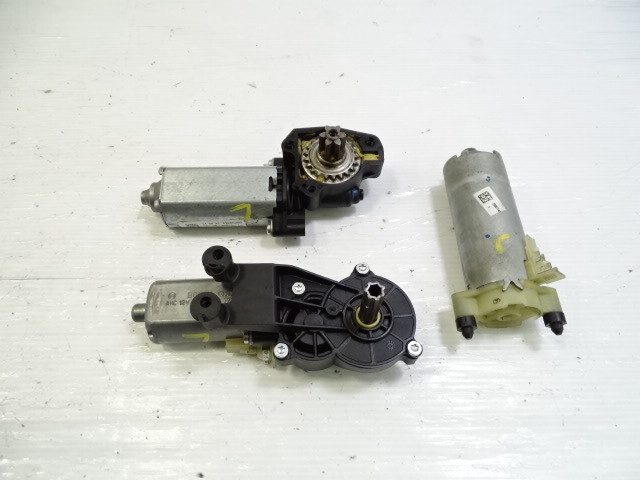 12 Mercedes W204 C63 seat track motors, left 0390203323, 0130002623