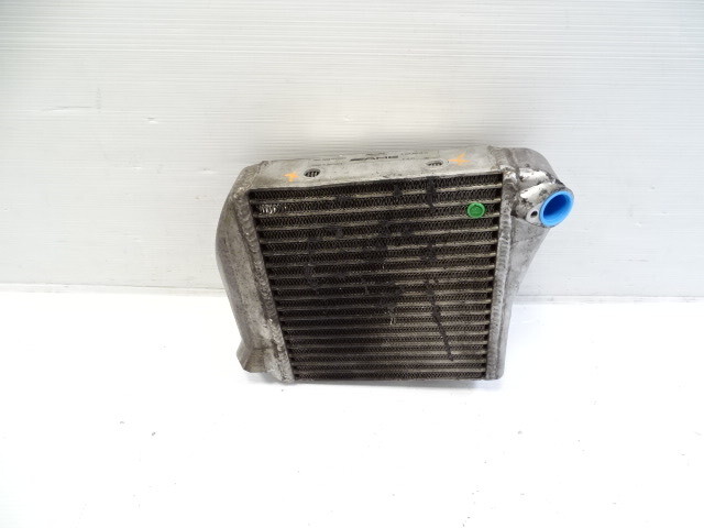 12 Mercedes W204 C63 oil cooler, engine radiator, 2095000600