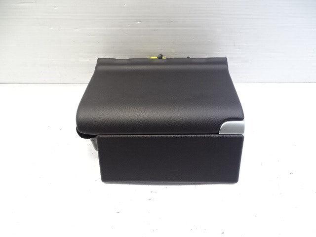 03 Mercedes R230 SL500 storage compartment, right rear 2308100841 black designo