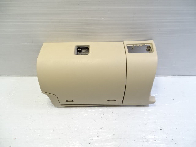 01 Mercedes R170 SLK320 glovebox, beige 1706890173