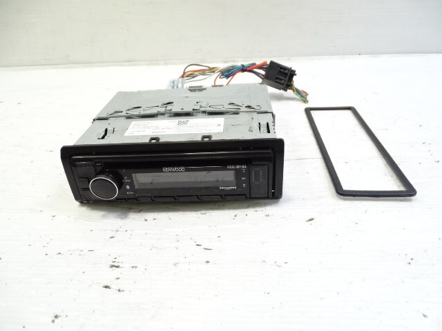 01 Mercedes R170 SLK320 head unit, radio, cd player, kenwood, kdc-bt34