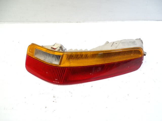 87 Porsche 928 S4 lamp, taillight, right 92863148401