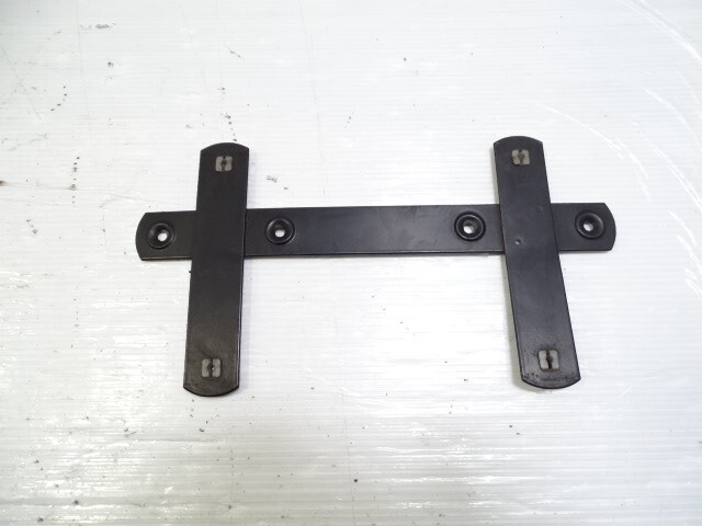 87 Porsche 928 S4 bracket, license plate, rear, 92870105003