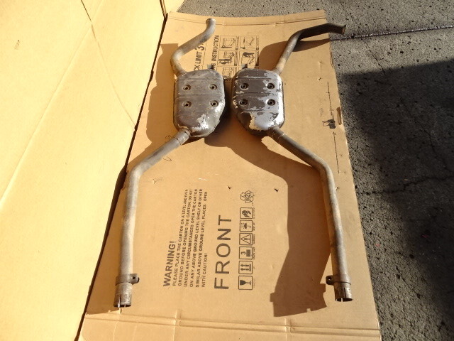 87 Porsche 928 S4 exhaust pipe left/right  92811109401 92811109301