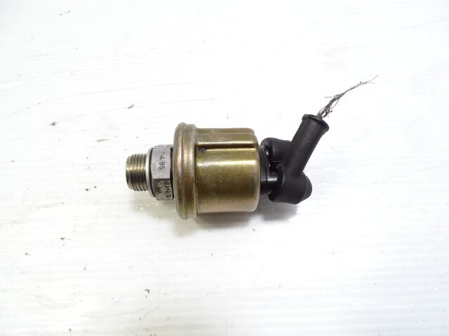 87 Porsche 928 S4 oil pressure sensor, 92860620301