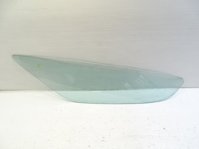 87 Porsche 928 S4 glass, window quarter, left rear, 92854310508