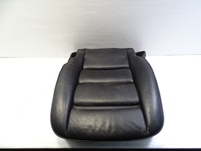 87 Porsche 928 S4 seat cushion bottom, left front black