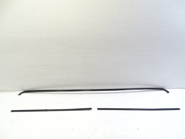 87 Porsche 928 S4 trim set, exterior windshield front moulding, 92855910304 92855910507 92855910607