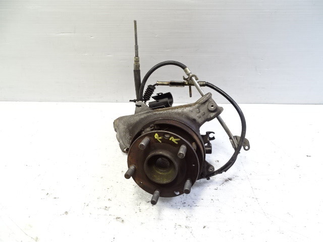 87 Porsche 928 S4 hub, knuckle spindle, right rear, 92833122009