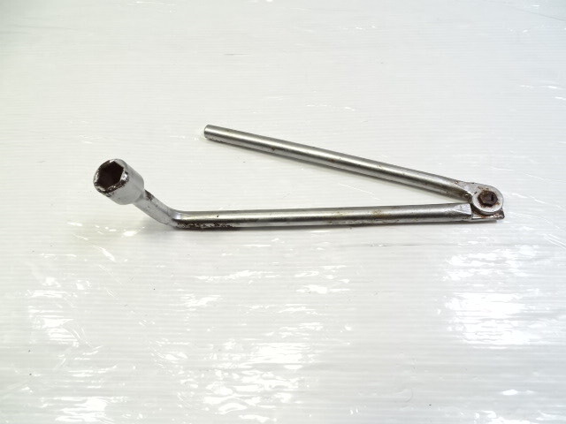 90 Mercedes R129 300SL wrench, foldable lug nut tool 1295810001