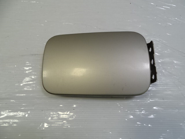90 Mercedes R129 300SL gas fuel door lid