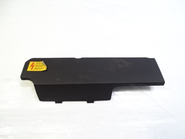 96 Mercedes R129 SL320 trim, engine ignition lead cover, 1041590425