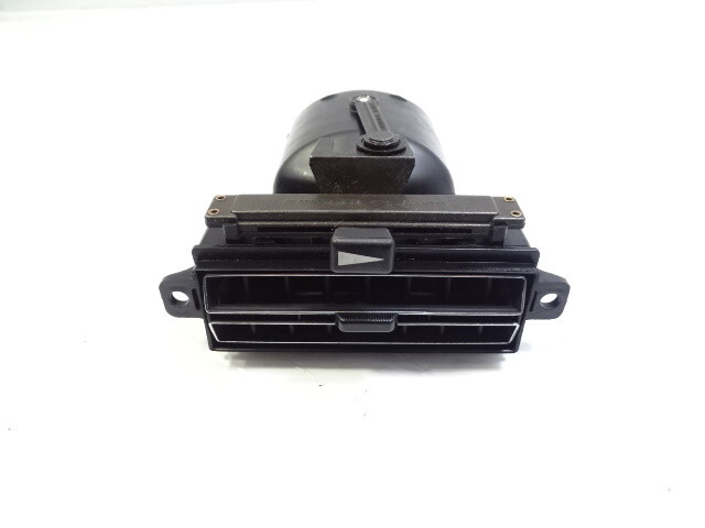 80 Mercedes W116 300SD ac vent, dash, right, black