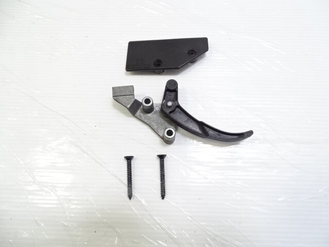 80 Mercedes W116 300SD hood release handle