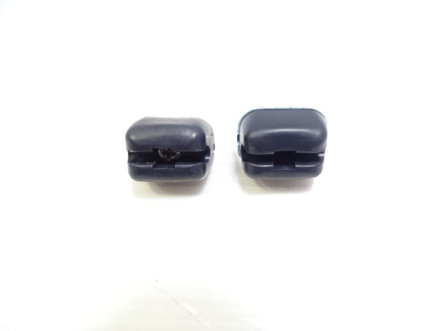 80 Mercedes W116 300SD trim set, sunvisor clips blue