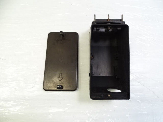 80 Mercedes W116 300SD fuse box w/lid, 1165400182, 1165400450