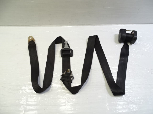 80 Mercedes W116 300SD seatbelt, seat belt, left front, black 1238600385